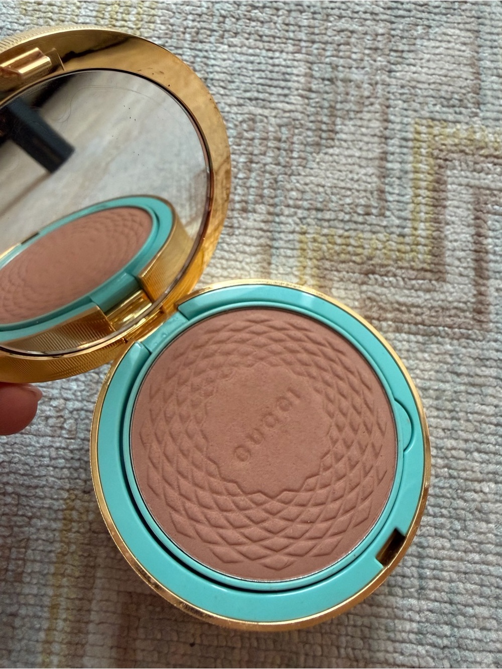 Gucci Sun-Kissed Glow Powder Bronzer